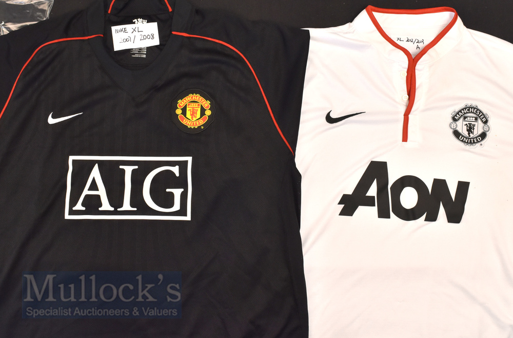 Manchester Utd away match replica football shirts, all XL size, short sleeves, 20003/04 white, red - Image 2 of 3