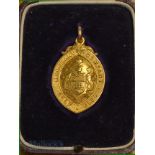 Interesting Merchant Company Golf Club Edinburgh 9ct Golf Medal – decorated with club’s crest and