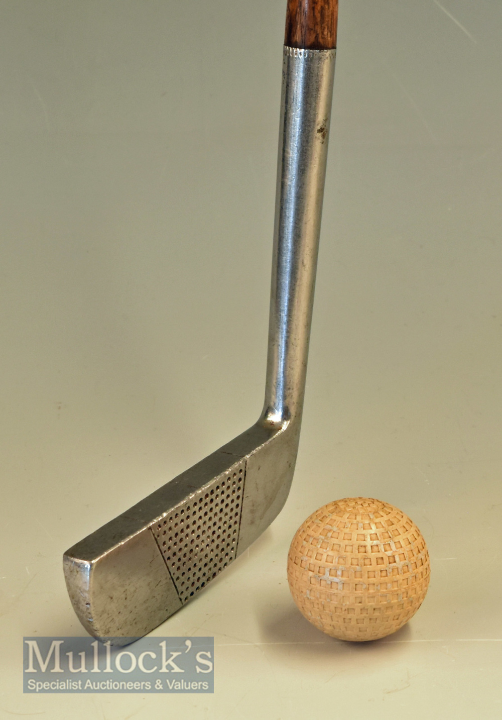 Gibson Kinghorn Metro ‘Topspin’ negative loft putter with wide top line and narrow sole showing - Image 2 of 2