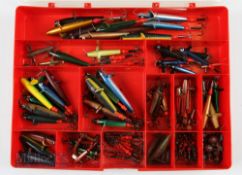 Tackle box containing 60 assorted minnows and mounts, metal plastic and alloy examples- with