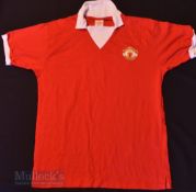 Retro 1970 Manchester United Home football shirt size large, in red, short sleeve
