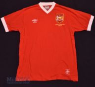 Retro Modern Replica 1956/57 ‘Concilio Et Labore’ Manchester United football shirt size large, in