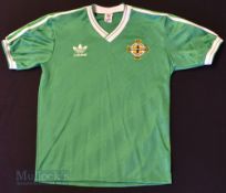 1986/90 Northern Ireland International Home football shirt size large, in green, Adidas, short