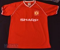 1990 Retro Manchester United FA Cup Final Wembley Home football shirt size large, in red, short