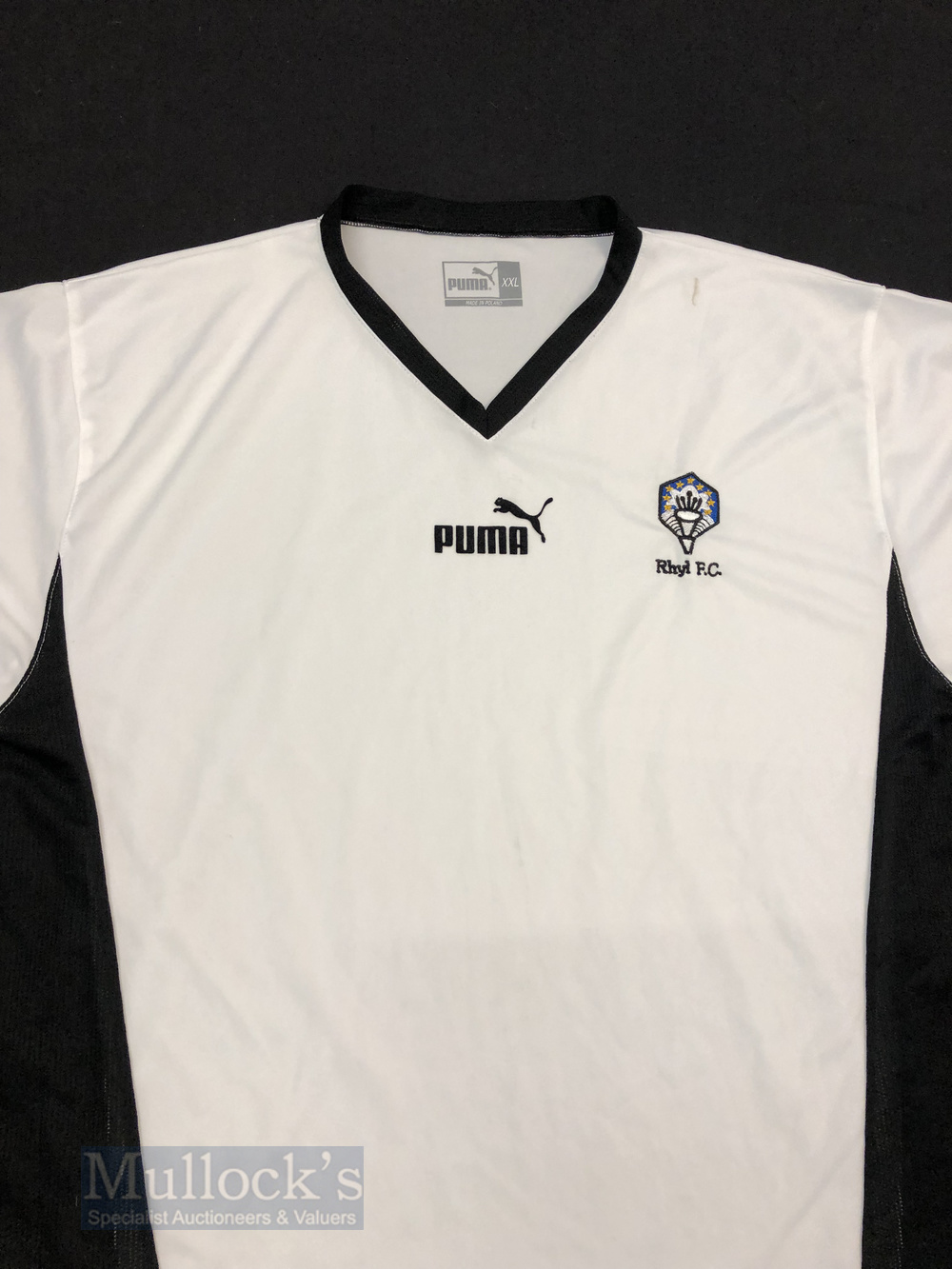 Rhyl FC Home football shirt size XXL in white and black, Puma, long sleeve - Image 2 of 2