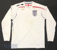 2007/09 England International Home football shirt size large in white and red, Umbro, long sleeve