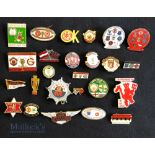 Collection of 25x Manchester United football club badges a mixture of enamel and other metal