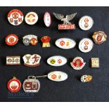 Collection of 19x +2 fob part Manchester United football club badges, a mixture of enamel and