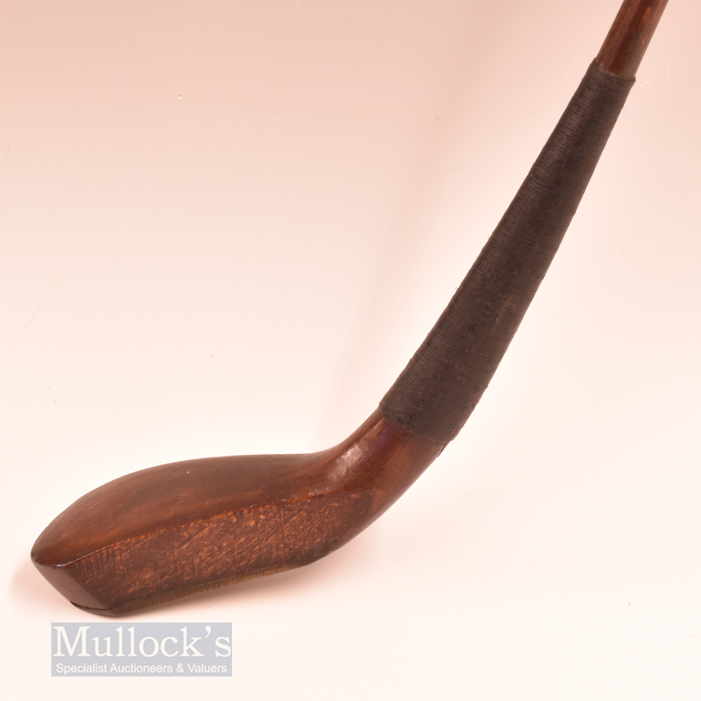 Unlisted Bolton Maker longnose dark stained beech wood play club c1885 – head measures 5.5" x 1.75 x - Image 2 of 3