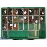 Flies Selection - 19x Compartment Clear View Box with over 500 trout dry flies, Black Gnat, Double