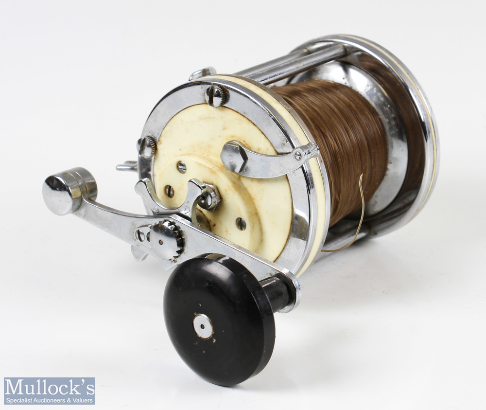 Garcia Mitchell 624 sea multiplier reel - Chrome and cream, power crank handle with star drag, level