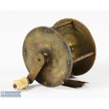 Rare and Unusual Ustonston Winch c1830 3¼" reversible crank arm brass reel inscribed 'Ustonson Maker