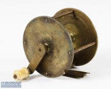 Rare and Unusual Ustonston Winch c1830 3¼" reversible crank arm brass reel inscribed 'Ustonson Maker