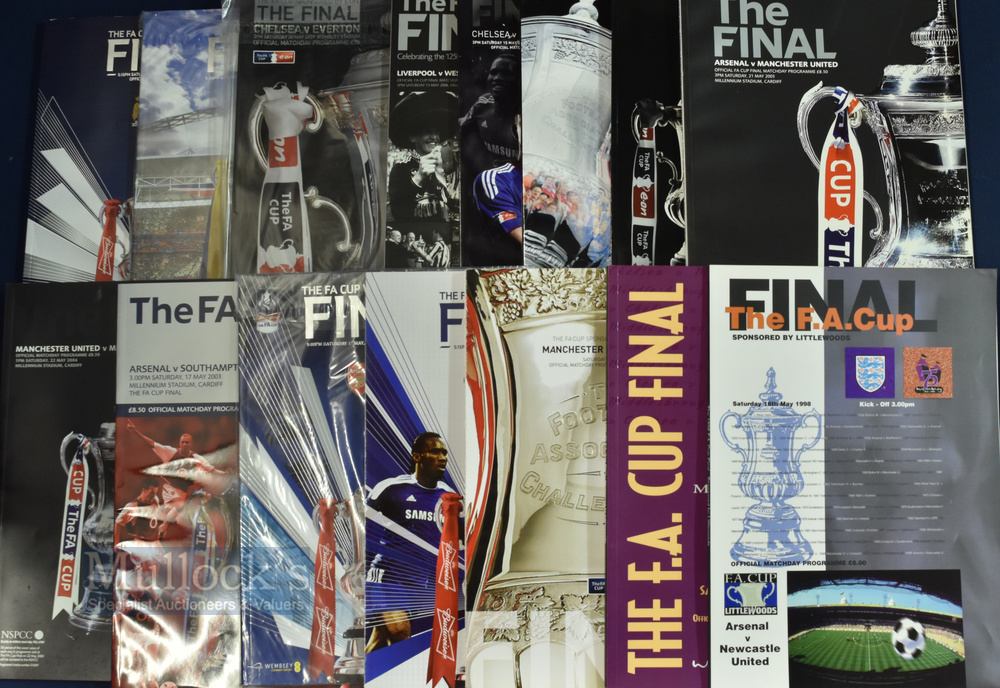 Collection of FA Cup Final match programmes to include 1997, 1998, 1999, 2000 (Hardback limited - Image 2 of 2