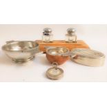 MIXED LOT OF COLLECTABLES including a pewter quaich, a pewter and oak quaich, oval pewter lidded