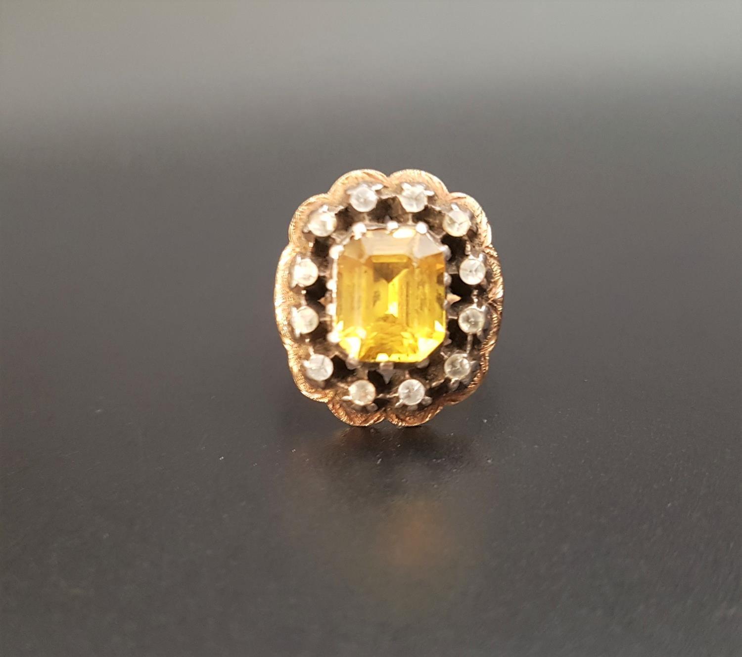 GEORGIAN/EARLY VICTORIAN YELLOW SAPPHIRE AND WHITE GEM SET DRESS RING the central foil backed yellow