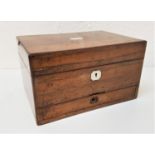 VICTORIAN ROSEWOOD JEWELLERY BOX with a lift up lid inset with a mother of pearl plaque, opening