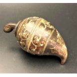 19th CENTURY MIDDLE EASTERN SNUFF GOURD with mother of pearl and brass inlay decoration, the lid