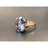 BLUE TOPAZ SINGLE STONE RING the oval cut topaz approximately 4.8cts, on nine carat gold shank, ring