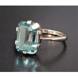 AQUAMARINE SINGLE STONE RING the emerald cut aquamarine approximately 2.5cts, on eighteen carat