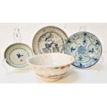 TEK SING PORCELAIN comprising a bowl and three varying size shallow bowls, with Nagel Auctions Tek