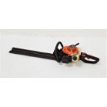 HITACHI HEDGE TRIMMER with a 2 stroke engine and 62cm blade, model P430446