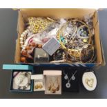 SELECTION OF COSTUME JEWELLERY including boxed suites of Jewellery, a boxed Bella Perlina charm