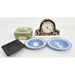 WEDGWOOD CORNUCOPIA MANTLE CLOCK with a quartz movement, circular dial with Arabic numerals, 11cm