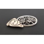 TWO SCOTTISH SILVER BROOCHES comprising a stylised snail by Michael Gill, Edinburgh hallmarks for