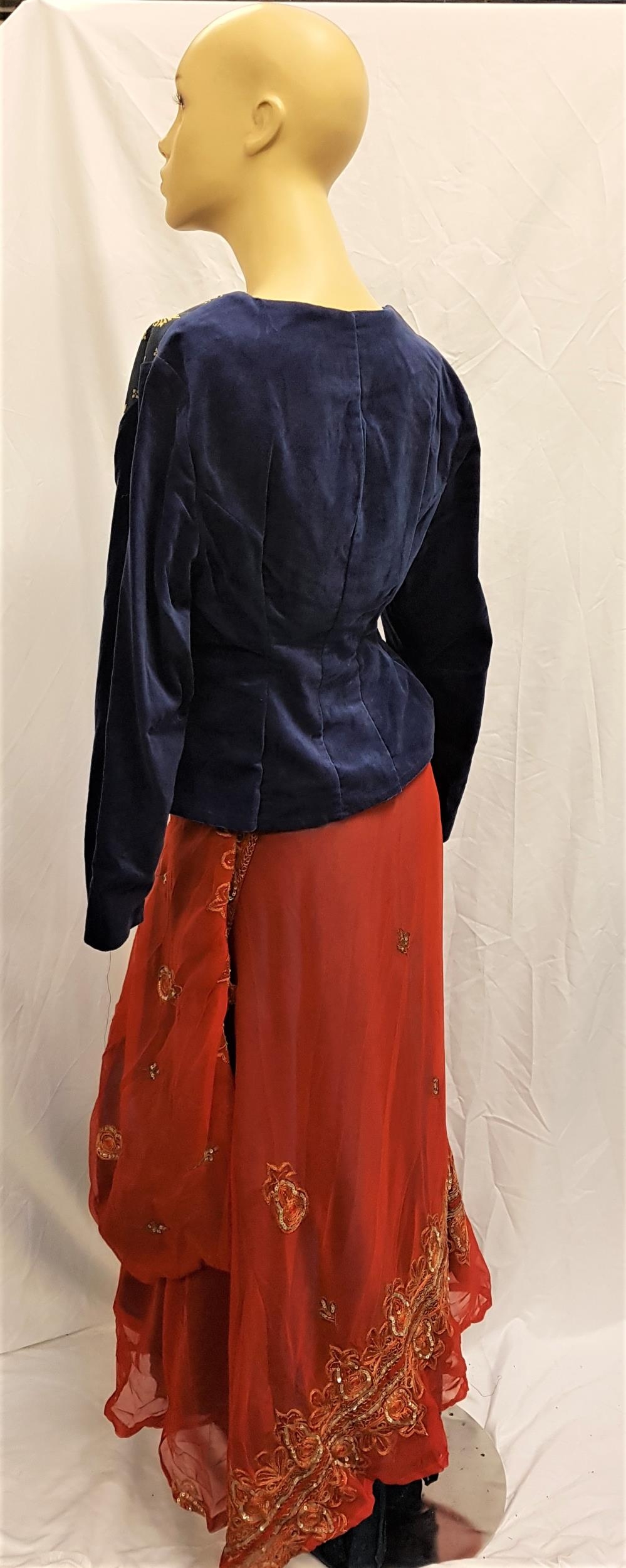 ELLA ENCHANTED (2004) - FOUR PIECE OUTFIT comprising a navy blue velvet and patterned jacket - Image 2 of 4