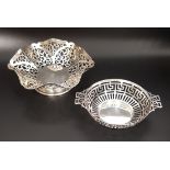 GEORGE V SILVER BON-BON DISH of circular form with pierced decoration, Birmingham 1914, together