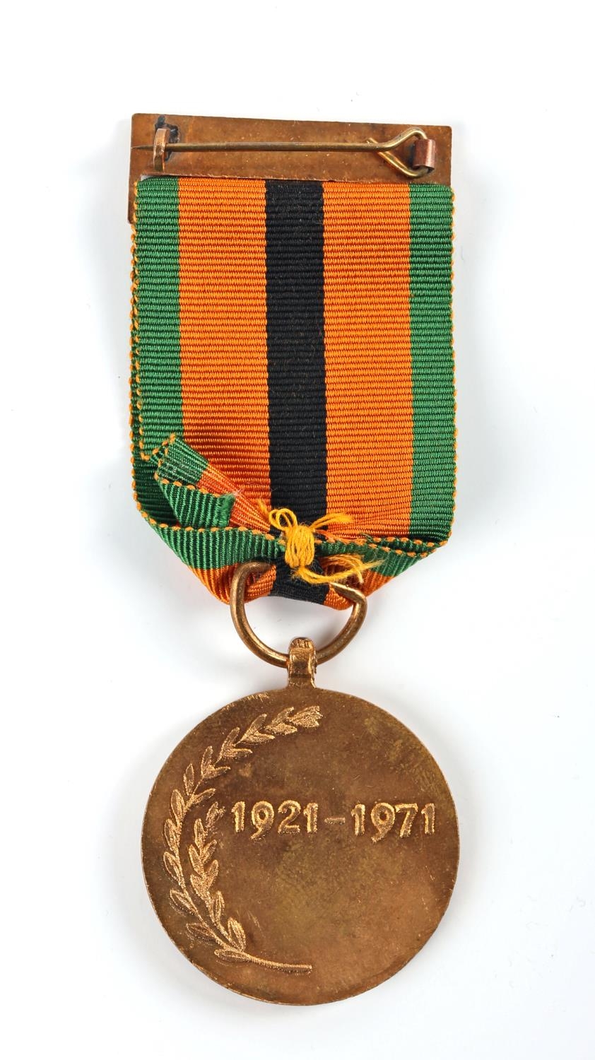 1921-1971 Truce Commemoration medal, with ribbon and clasp. - Image 2 of 2