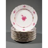 Ten Herend "Chinese Bouquet (Raspberry)" Porcelain Dinner Plates , dia. 10 3/4 in Provenance: Estate