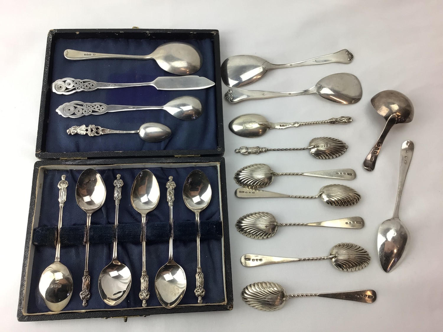 Various silver spoons including a cased set of six silver apostle coffee spoons, approx. gross - Image 2 of 3