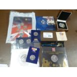 Coins : Small pack of modern issue coins inc 2009