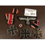 Militaria : German WWII medals - Iron Cross badge,