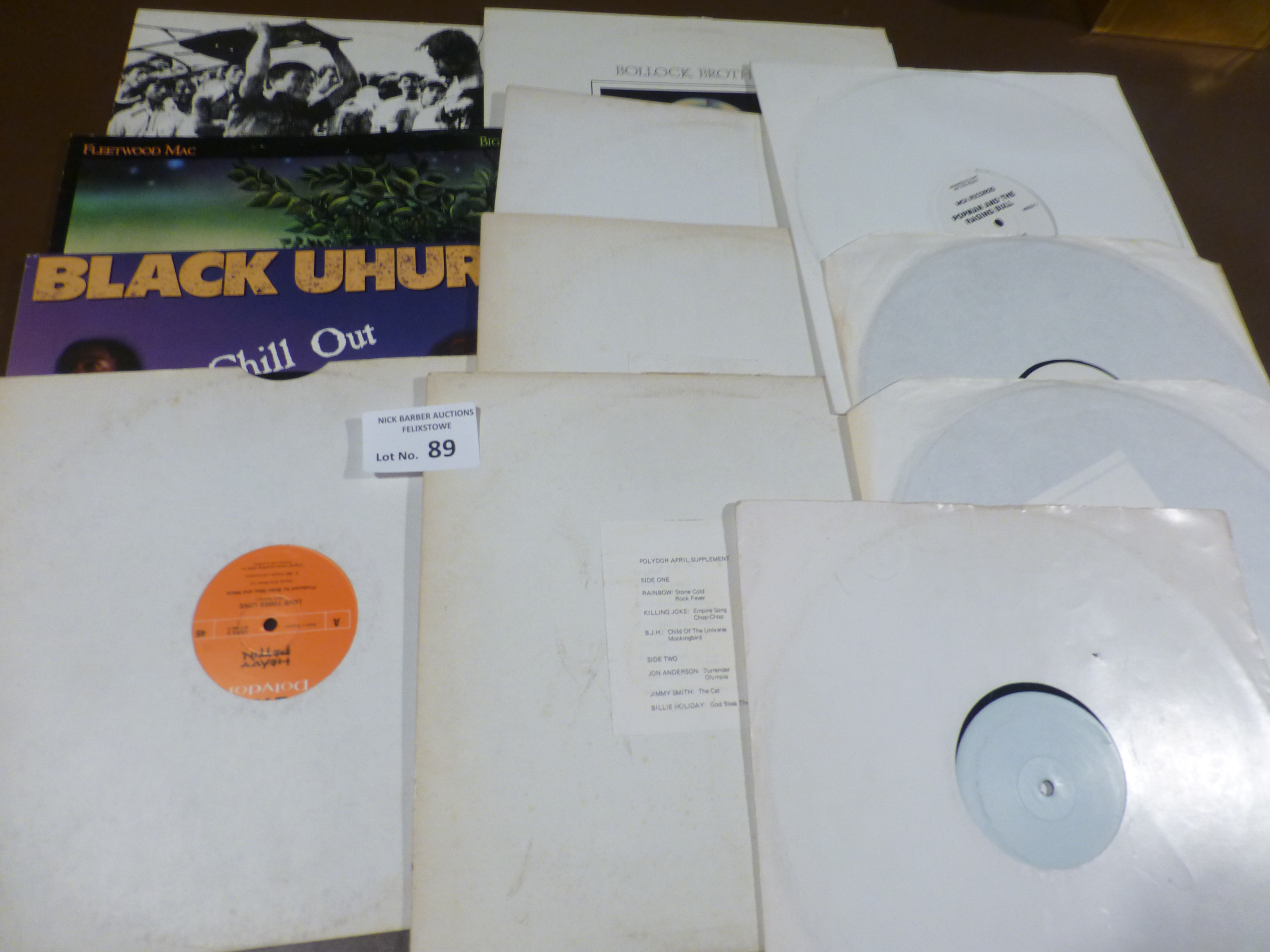 Records : Intriguing collection of 11 - 12" single