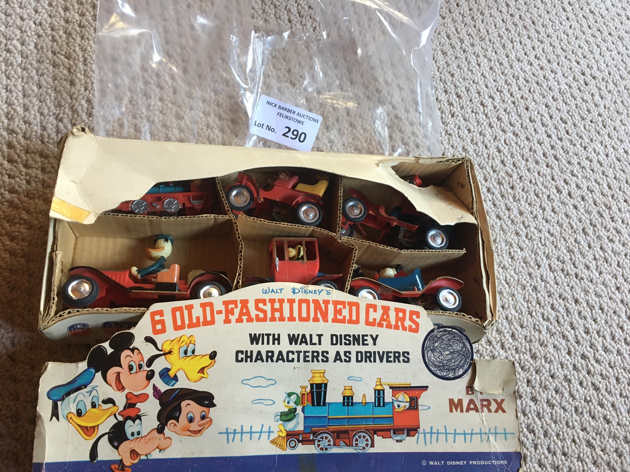 Diecast : Old Fashioned Cars - Walt Disney & Chara