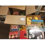 Records : Box of mainly 1960's albums inc Kinks, M