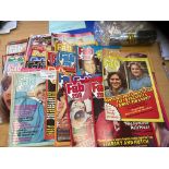 Magazines : Fab 208 magazines 1977 - 52 issues all