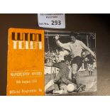 Football : Luton v Man Utd prog 1971 signed by Geo