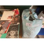 Records : Large assorted bag of x250 7" singles x2