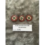 Militaria : 3x Hitler Party Badges - condition GVF
