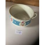 COLLECTIBLES: Vintage Selfridges chamber pot, no.9