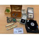 Collectables : Jewellery - various items including