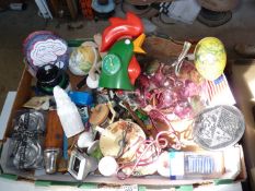 Quantity of miscellanea to include; Kellogg's clock, pot pourri vase, cupboard door knobs, etc.