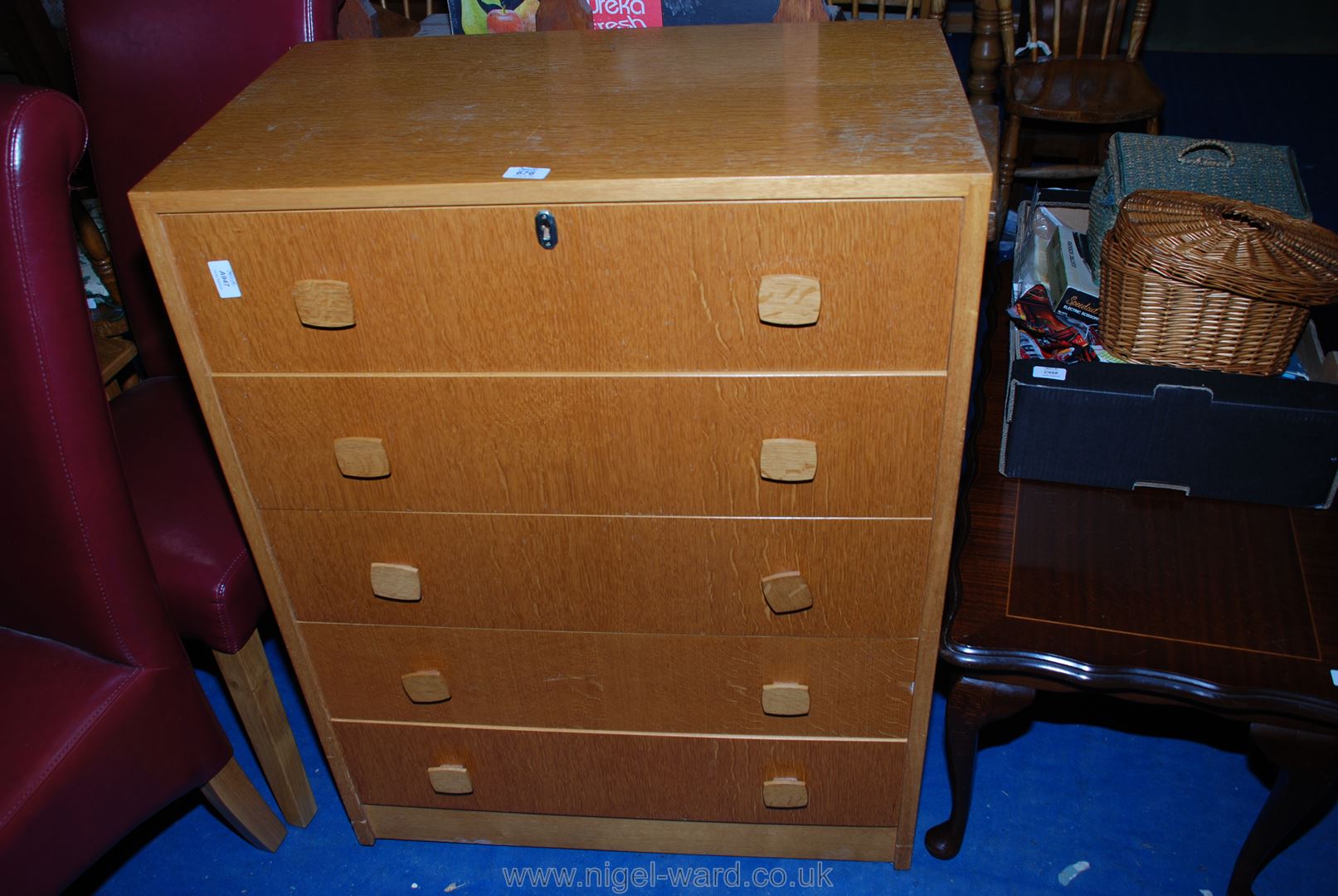 A light Oak "Brynmawr" style four-drawer chest of drawers, 30" x 18" x 39" high.