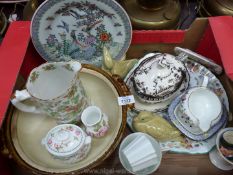A quantity of china including Wedgwood jug, pot and lidded tureen with ladle (different patterns),