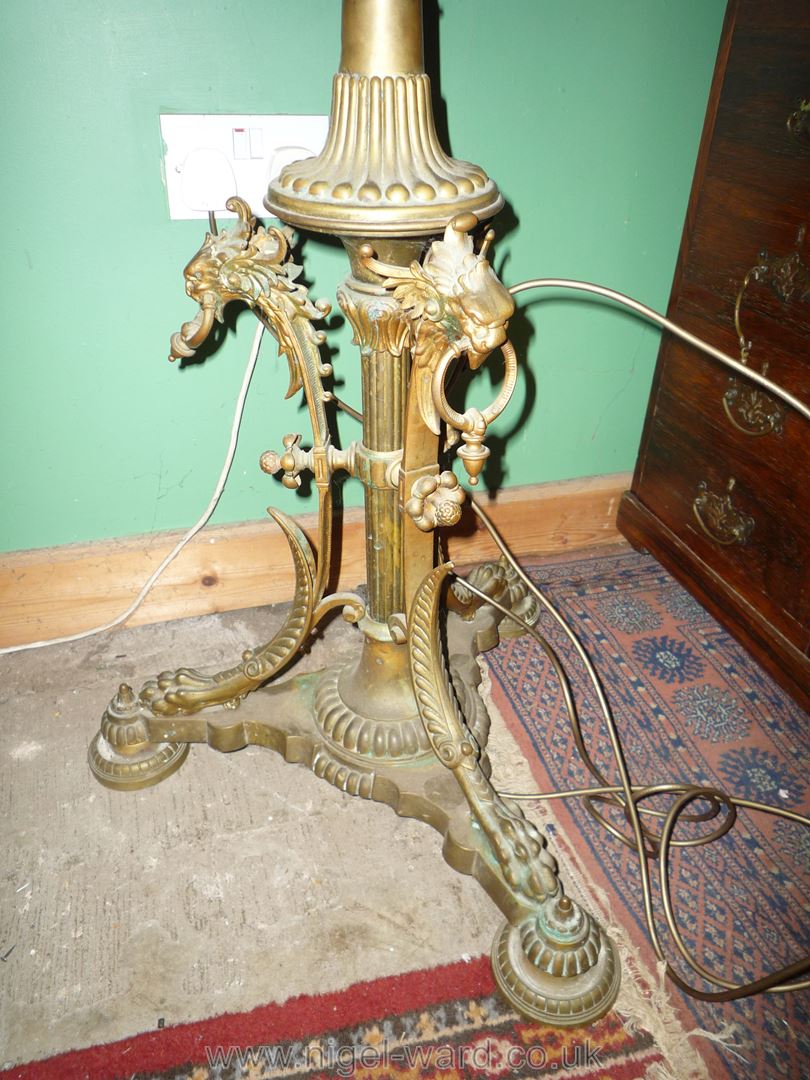 An unusual and heavy Brass pillar standard Lamp, - Image 6 of 9