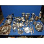 A quantity of epns including teapot, coffee pot, sauce boat and saucer,